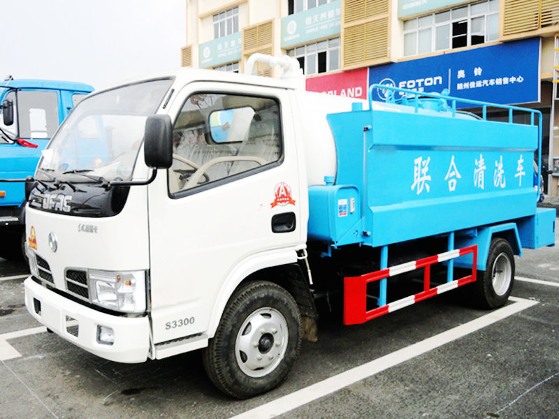 Dongfeng 4x2 5CBM High-pressure Cleaning Truck