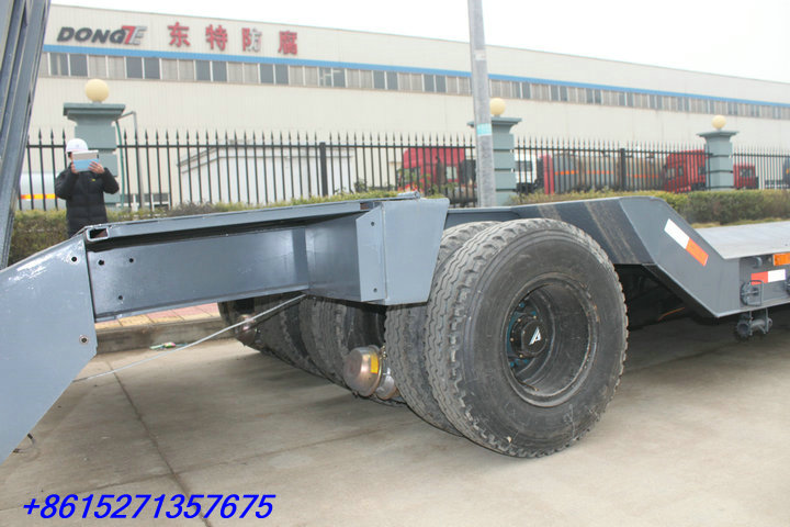 One Line Tow Axles Lowboy Trailer