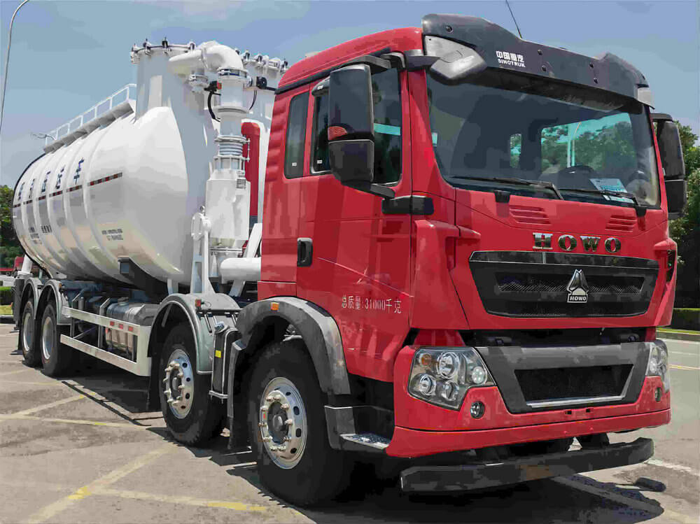 Guzzler Industrial Vacuum Truck Vacuum Loaders (6) Guzzler Industrial Vacuum Truck Vacuum Loaders (6)