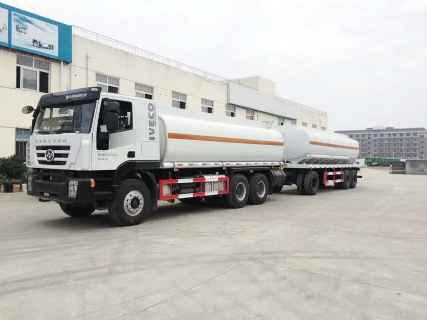 IVECO HONGYAN GENLYON 6X4 Fuel Tank Truck Aluminium Alloy