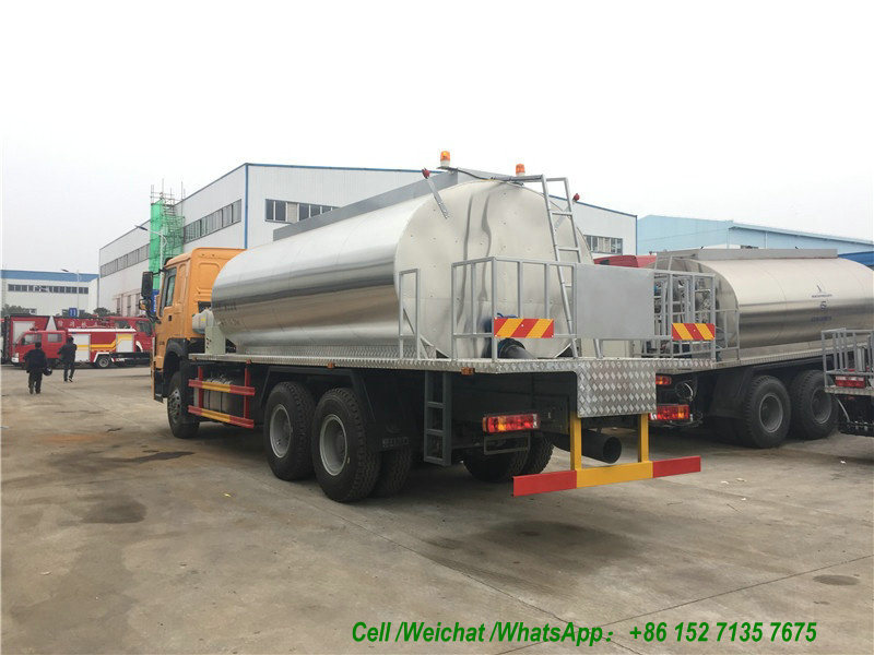 HOWO Asphalt Distributor 12-14 M3 Tank (Road Paver Asphalt Spray Bitumen 4.5 -6 meters)