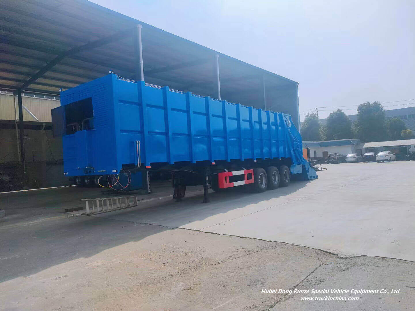 Compressed Garbage Semi Trailer Garbage Transfer trailer (9) Compressed Garbage Semi Trailer Garbage Transfer trailer (9)