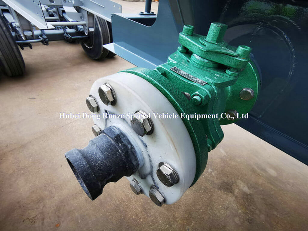 Lined LDPE Tank for HCL acid (45) Lined LDPE Tank for HCL acid (45)