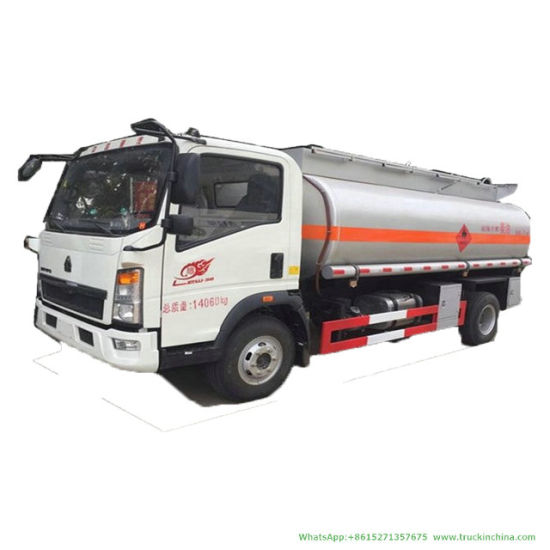 5000 Liters HOWO Fuel Tanker (LHD, RHD Right Hand Drive Diesel Delivery Refueling Truck 1500 -2000Gallon)