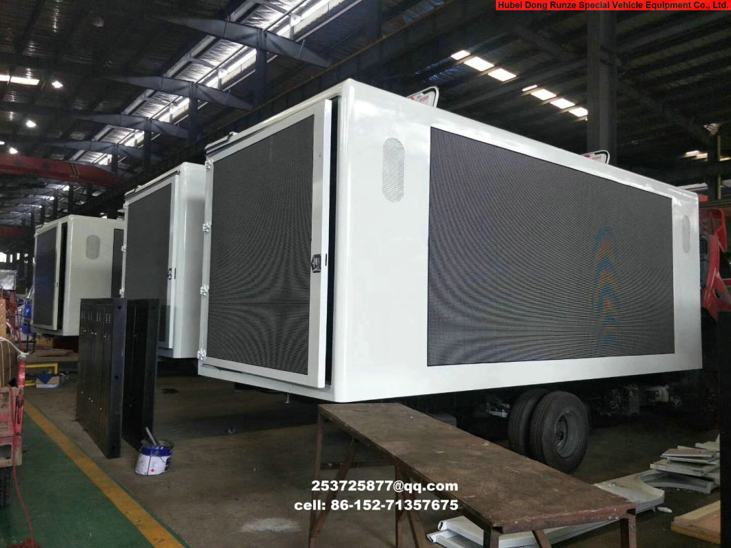 HOWO Truck Mounted Outdoor Advertising with LED Billboard Display Screen