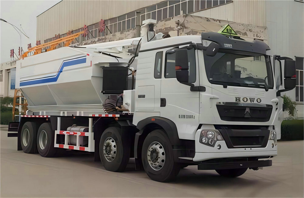 Bulk explosive ANFO trucks (2) Bulk explosive ANFO trucks (2)