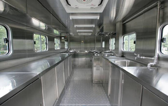 Sitrak Mobile Kitchen (Military Food Cooking Truck)
