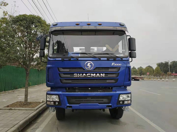 Shacman F3000 10-12M Asphalt Distributor Bitumen Sprayer Truck (6) Shacman F3000 10-12M Asphalt Distributor Bitumen Sprayer Truck (6)