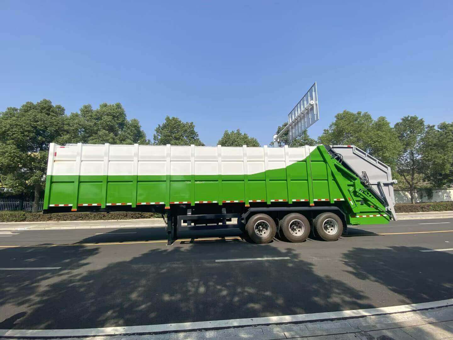 Compressed Garbage Semi Trailer Garbage Transfer trailer (2) Compressed Garbage Semi Trailer Garbage Transfer trailer (2)