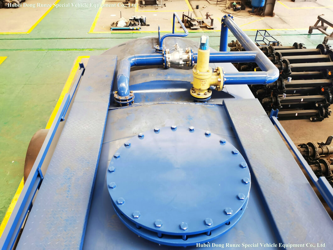 FRAC Petrochemicals Hydrochloric Acid oil Steel lining PE storage Tank (93) FRAC Petrochemicals Hydrochloric Acid oil Steel lining PE storage Tank (93)