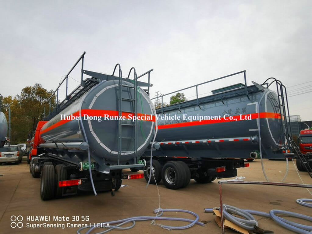 Lined LDPE Tank body for HCL acid (84) Lined LDPE Tank body for HCL acid (84)