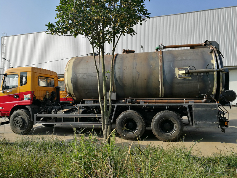 20000L Vacuum Sewage Tanker Truck with High Pressure VAC Pump Water Ring Type 30cbm/Min Suction Cesspool Sludge Sewer Waste Vacuum Suction