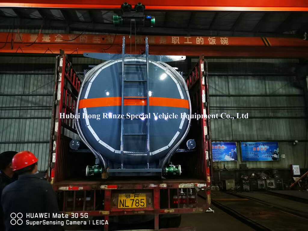 Lined LDPE Tank body for HCL acid (149) Lined LDPE Tank body for HCL acid (149)