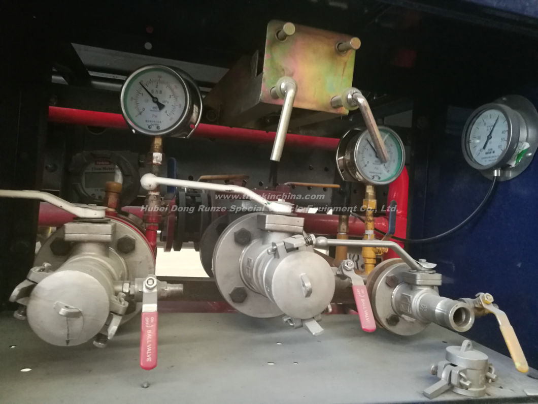 Sino HOWO LPG Bobtail Truck 24, 000liters with LPG Pump Pto