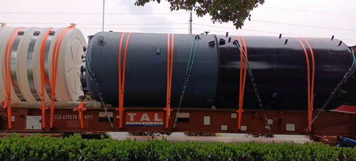 40fl tanks (13) 40fl tanks (13)