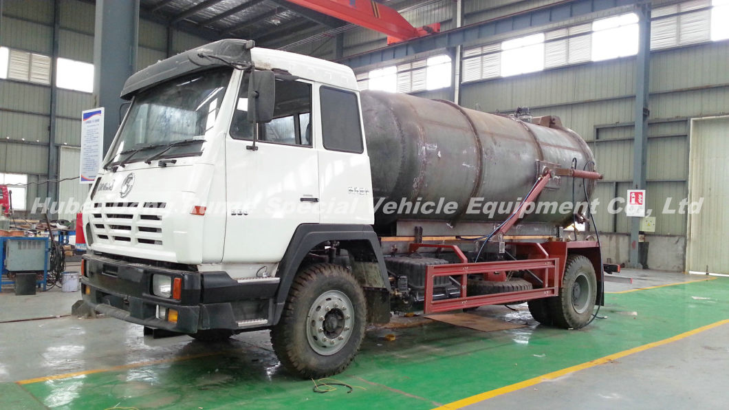 Steyr Vacuum Sewage Suction Tanker Truck Tank 12500 (L) Carbon Steel Rhd or LHD with Pto Vacuum Pumps for Vacuum Suction Cesspool Sludge Sewer Waste