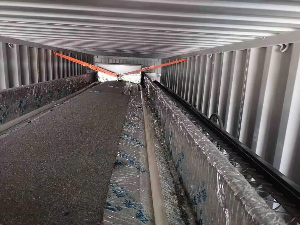 25m3 PE lined Tank For HYDROCHLORIC ACID (14) 25m3 PE lined Tank For HYDROCHLORIC ACID (14)