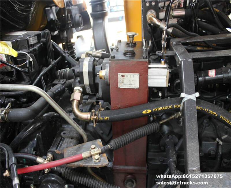 Vacuum truck Combined Jetting-06-Sewer-dongfeng_1.jpeg Vacuum truck Combined Jetting-06-Sewer-dongfeng_1.jpeg