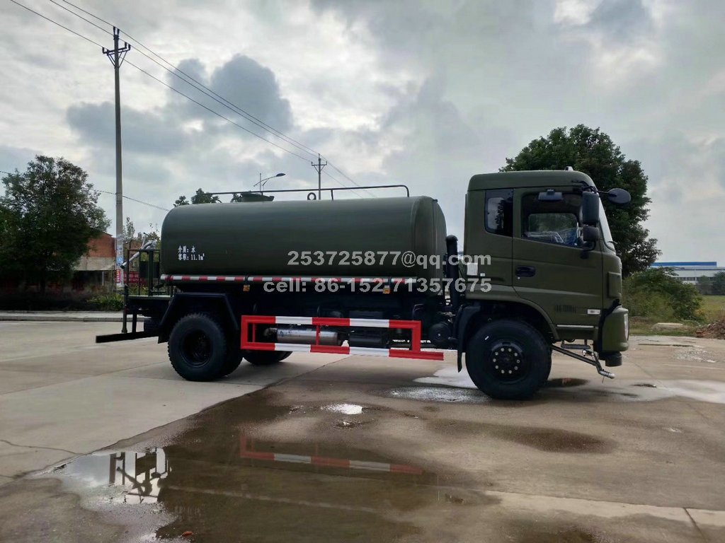 Dongfeng Off-road 4x4 Military Water Tanker