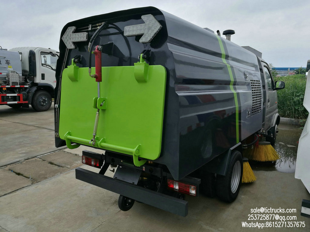 Dongrun mini road sweeper -1300Liter-.jpg Dongrun mini road sweeper -1300Liter-.jpg