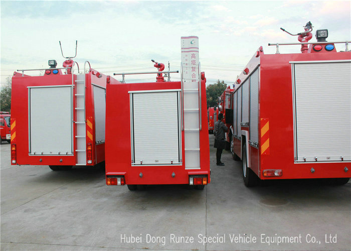 HOWO Foam Fire Truck 4 X 4 Off Road All Wheel Drive with 6500Liters - 8000L Water Foam Tank