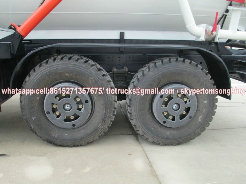 Vac Tank Truck-8200 Liter-Dongfeng 6x6 Off-road.jpg Vac Tank Truck-8200 Liter-Dongfeng 6x6 Off-road.jpg