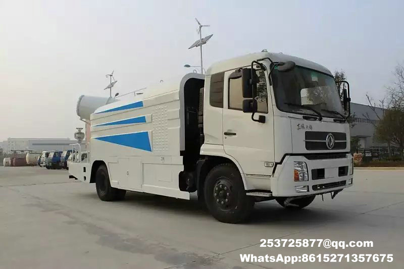  New Model 45-55m pesticide spraying Trucks 8000Liters Water Tank Truck with fog cannon