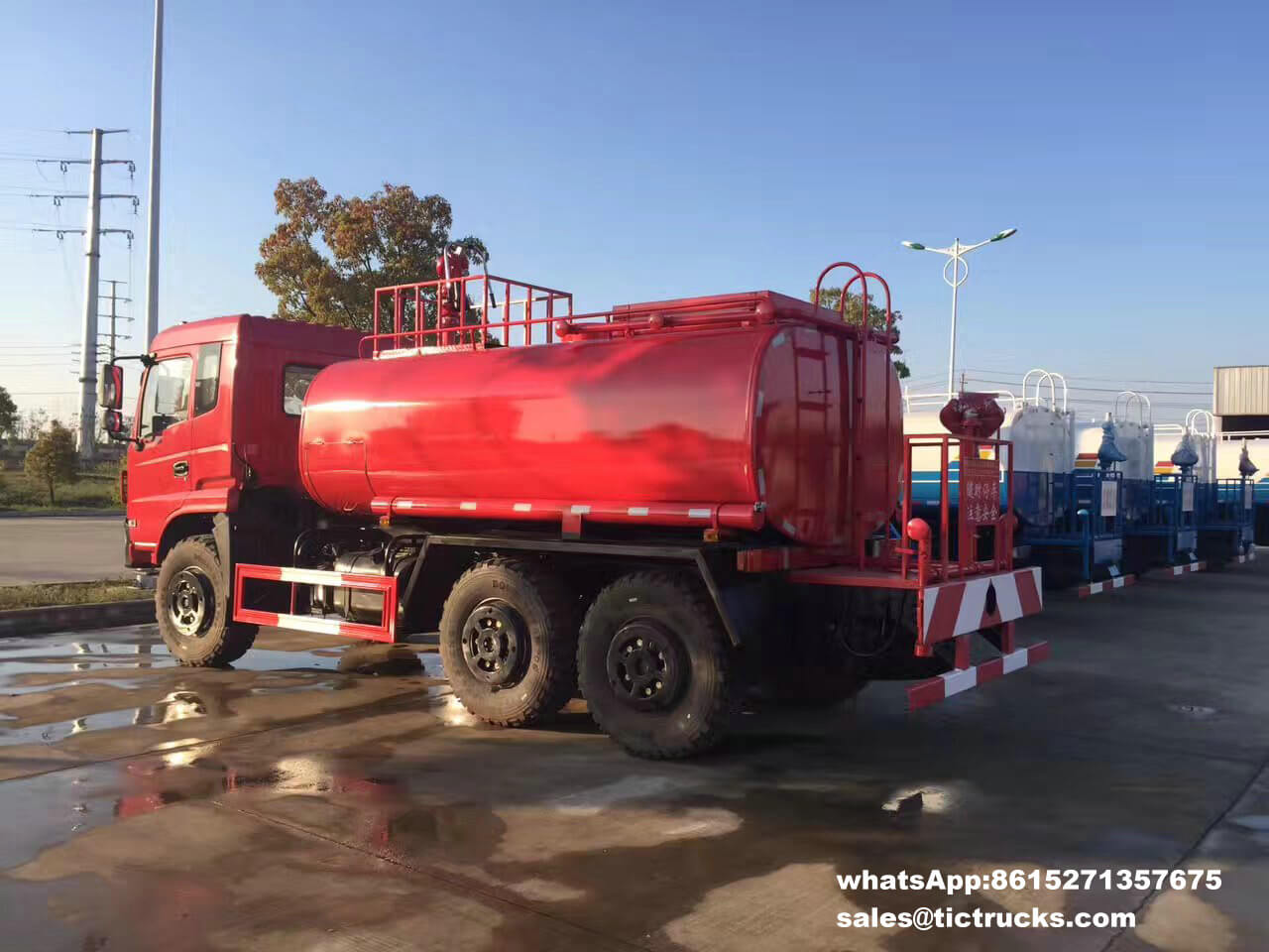 Dongfeng off Road 6x6 All Wheel Drive Water Truck with Fire Pump 