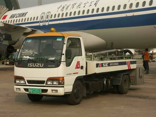 ISUZU Air-craft Lavatory Service Vehicle