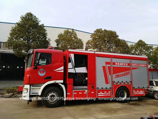 C - C Foam Fire Pump Truck With CAFS System Compressed Air Foam