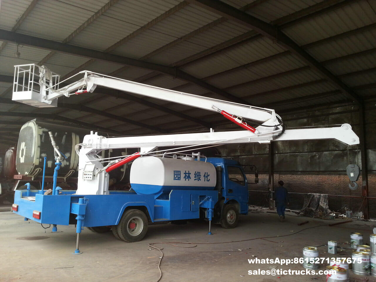  Aerial platform truck 16m with water tank and water pump Customising