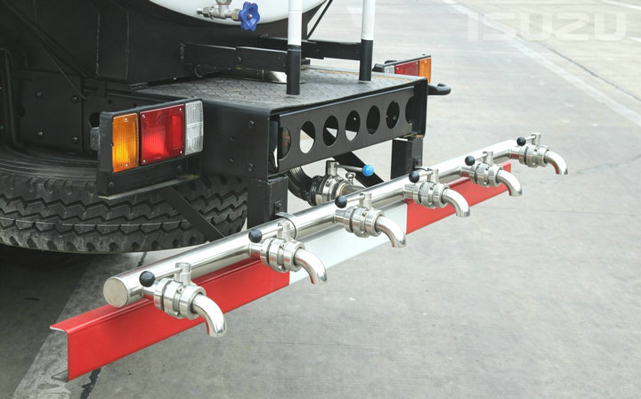 ISUZU GIGA 5X Water Sp (1) ISUZU GIGA 5X Water Sp (1)