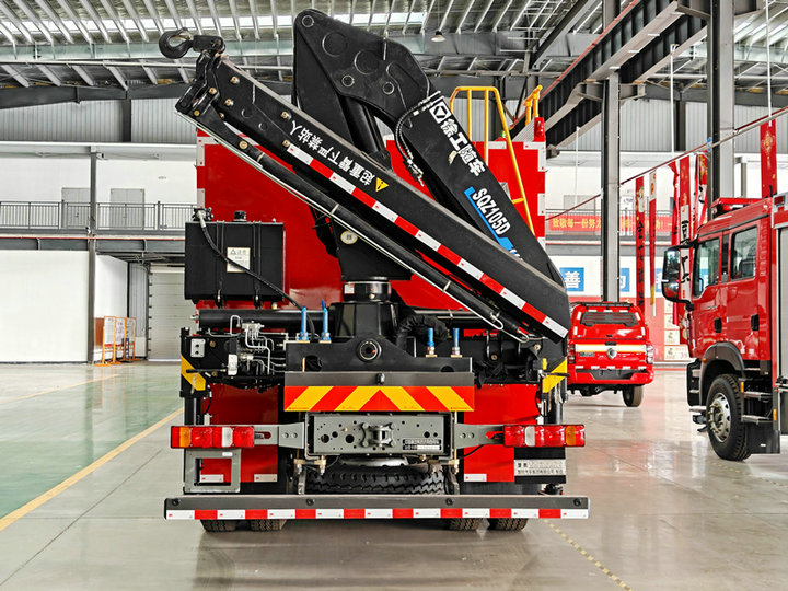 Sinotruk HOWO rescue fire truck (43) Sinotruk HOWO rescue fire truck (43)