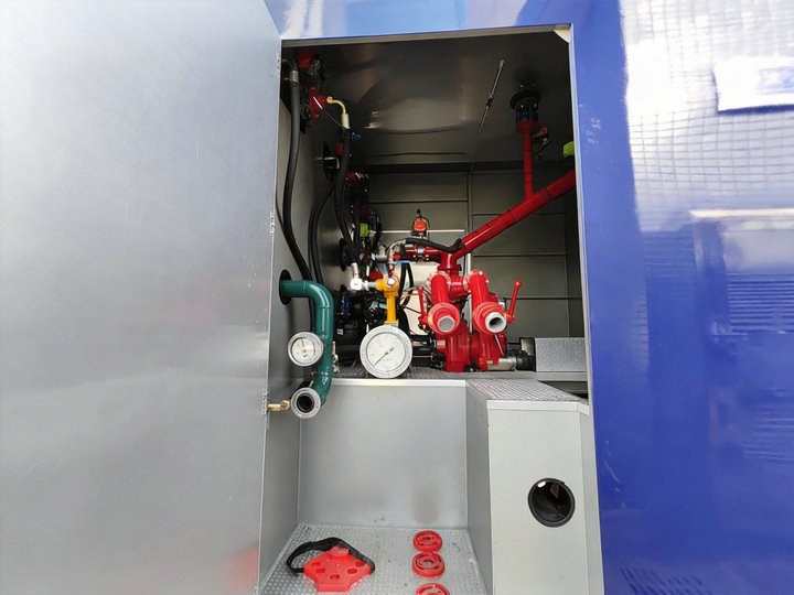 HOWO Anti Riot Water Cannon Vehicle 12000 Water (1) HOWO Anti Riot Water Cannon Vehicle 12000 Water (1)