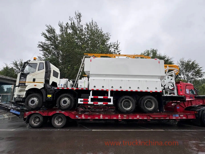 FAW DFAC Heavy Duty Anfo Explosives Trucks (31) FAW DFAC Heavy Duty Anfo Explosives Trucks (31)