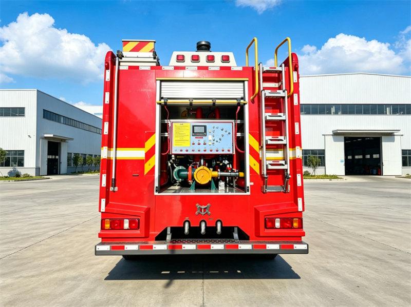 HOWO TX 4x2 CAFS fire fighting truck (1) HOWO TX 4x2 CAFS fire fighting truck (1)