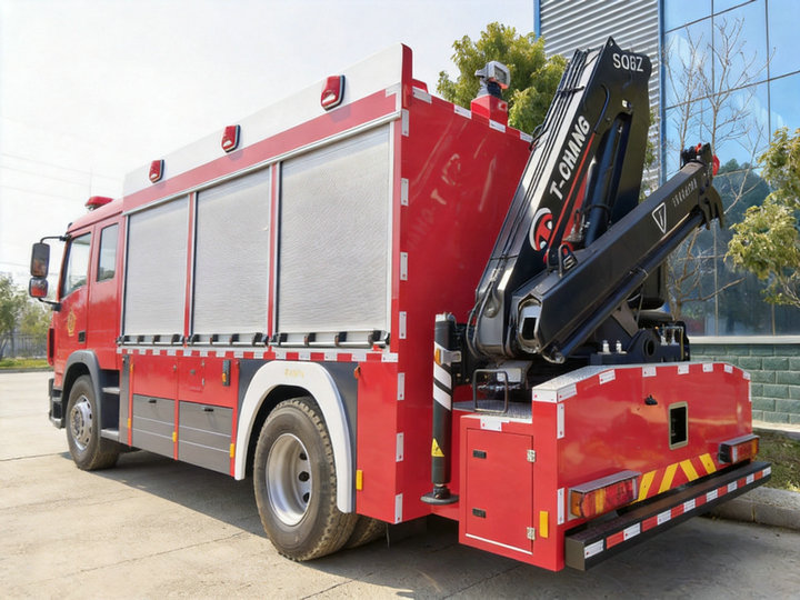 Howo Sitrak C5H heavy rescue fire trucks (6) Howo Sitrak C5H heavy rescue fire trucks (6)