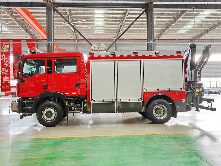 Sinotruk HOWO rescue fire truck (53) Sinotruk HOWO rescue fire truck (53)