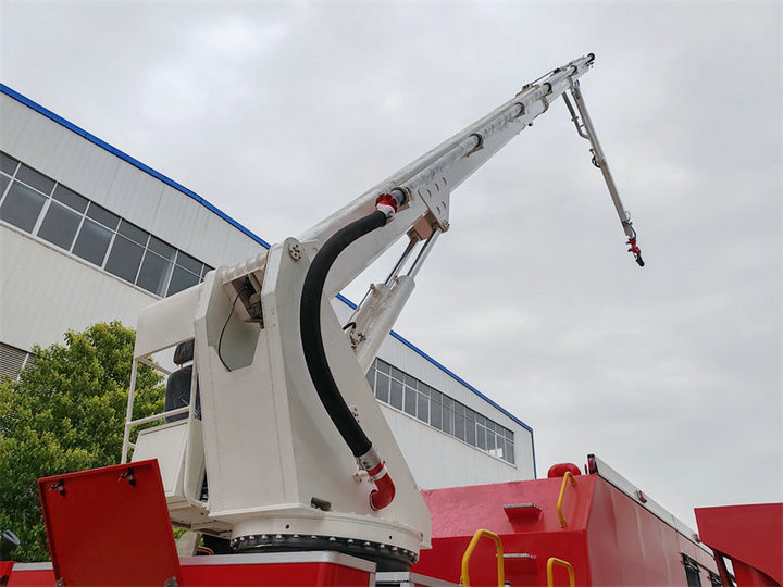 Howo 32m high reach fire water truck (16) Howo 32m high reach fire water truck (16)