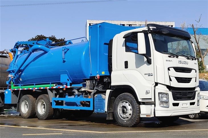 Vacuum tanker Combined Jetting Sewage Trucks (11) Vacuum tanker Combined Jetting Sewage Trucks (11)