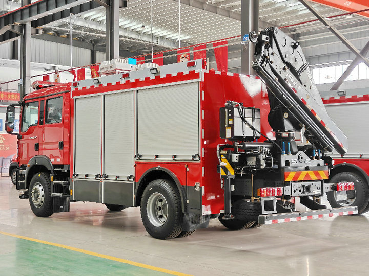 Sinotruk HOWO rescue fire truck (36) Sinotruk HOWO rescue fire truck (36)