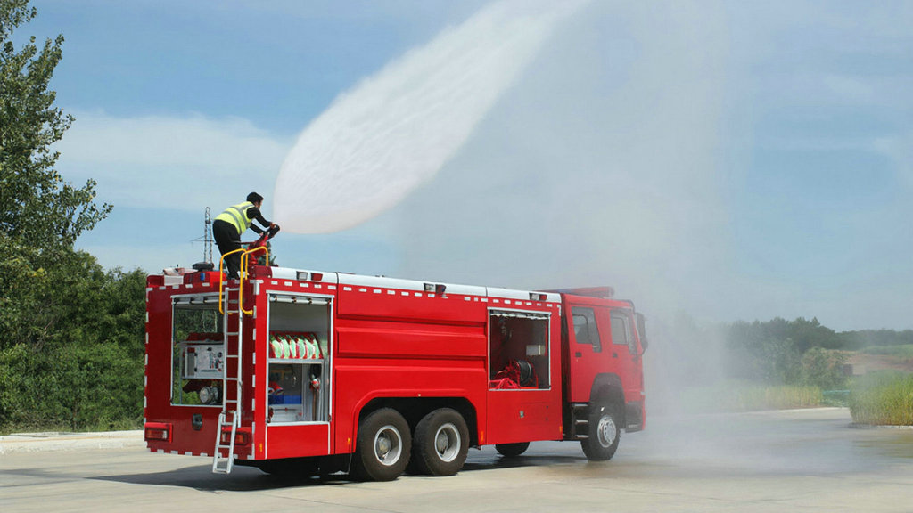 HOWO Fire Engine Rescue Truck 9000L Water + 3000L Foam HOWO Fire Engine Rescue Truck 9000L Water + 3000L Foam