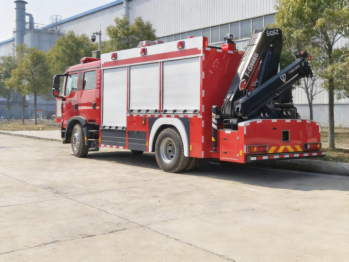 Howo heavy rescue fire trucks (1) Howo heavy rescue fire trucks (1)