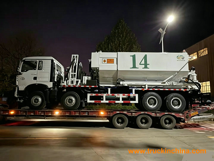 Heavy Emulsion ANFO Truck for Mining Blasting Service (15) Heavy Emulsion ANFO Truck for Mining Blasting Service (15)
