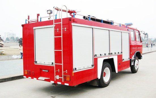 EQ 4x2 6T water foam tanker fire truck