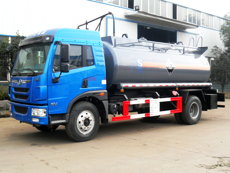 FAW 8.5cbm Chemical Tank Truck