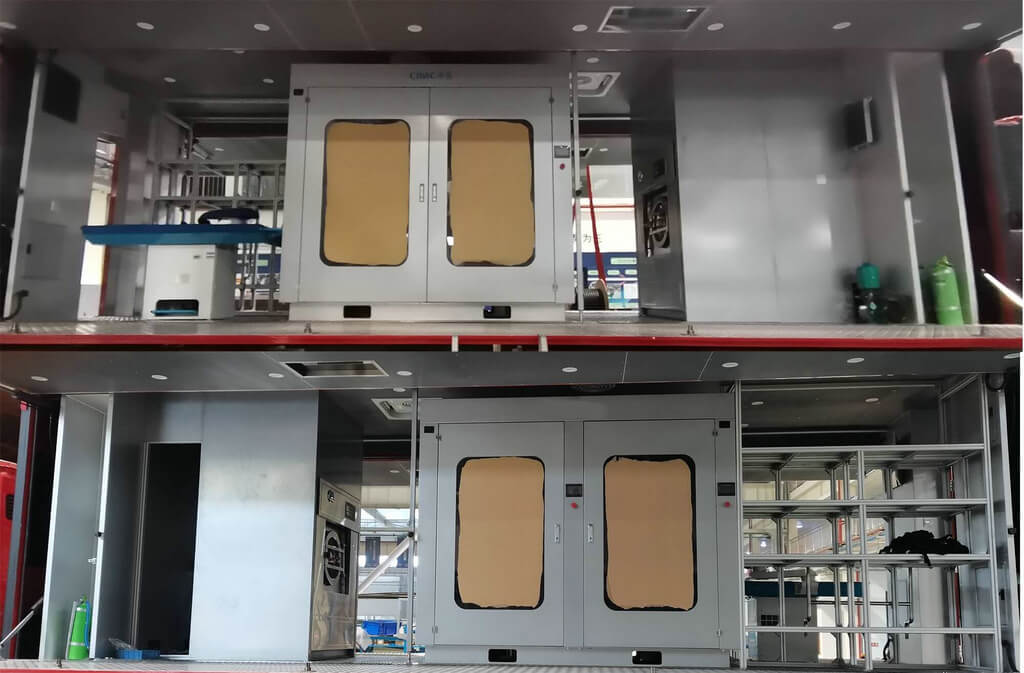 SAIC Hongyan GENLYON Mobile Laundry Truck (4)