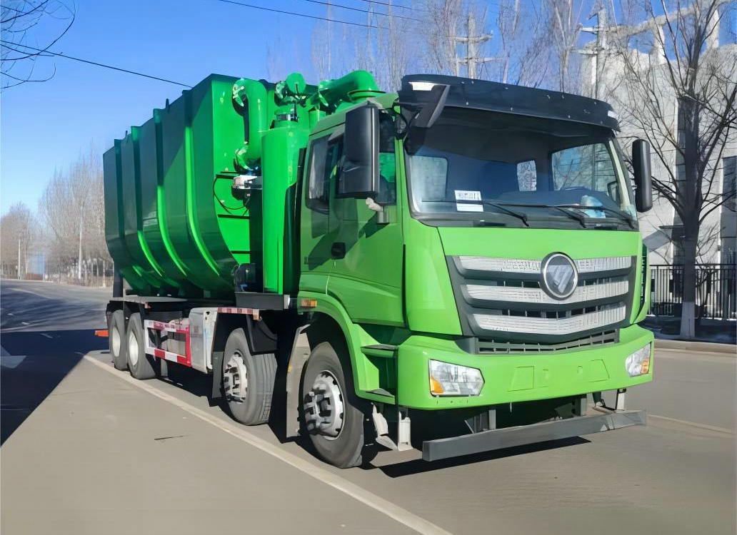 FOTON Industrial Vacuum Loader Trucks (3)