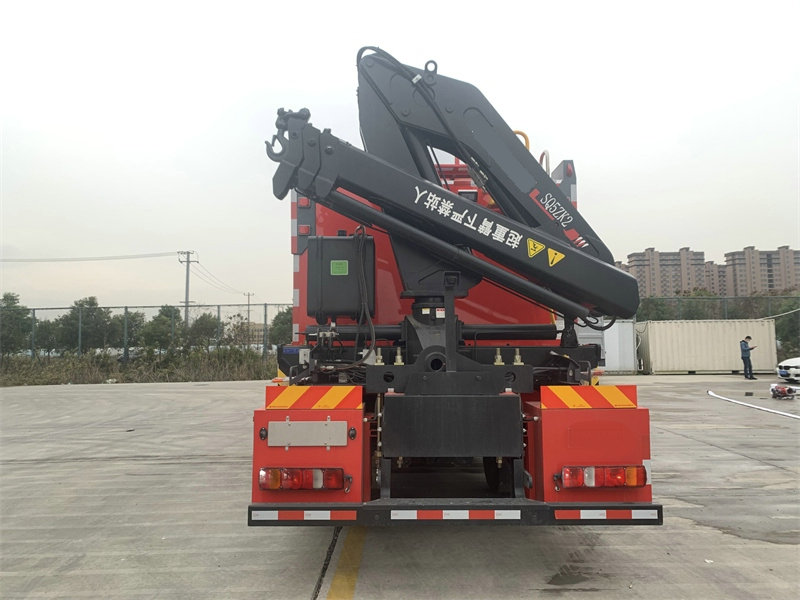 HOWO Chemical rescue fire trucks (29)
