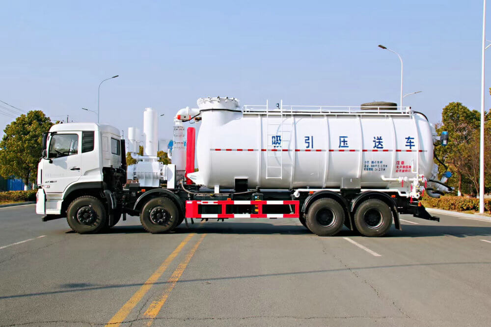 Super Sucker Industrial Vacuum Trucks For Dry Substances (3)